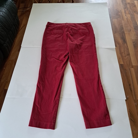 Old Navy Women's Jean Capri's - Picture 6 of 7